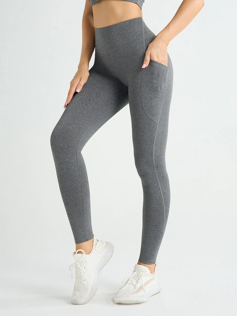 Calça legging esportiva com bolso